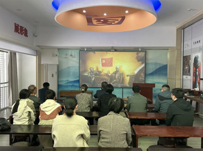 缅怀革命先烈 赓续红色血脉 --大学园区管理服务中心组织开展&ldquo;我们的节日&middot;清明&rdquo;活动
